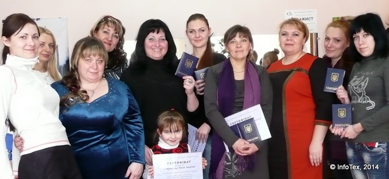 Выпуск курсов маникюра март 2014 