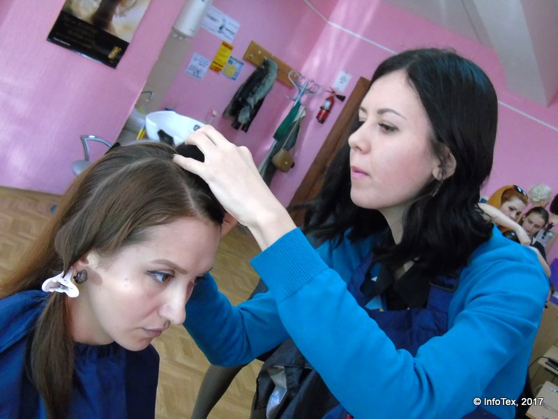 Выпускники курсов парикмахера ИнфоТех март 2017
