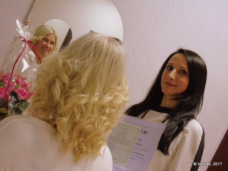 Курсы парикмахера Полтава - выпускница ИнфоТеха Инна Шавандаева