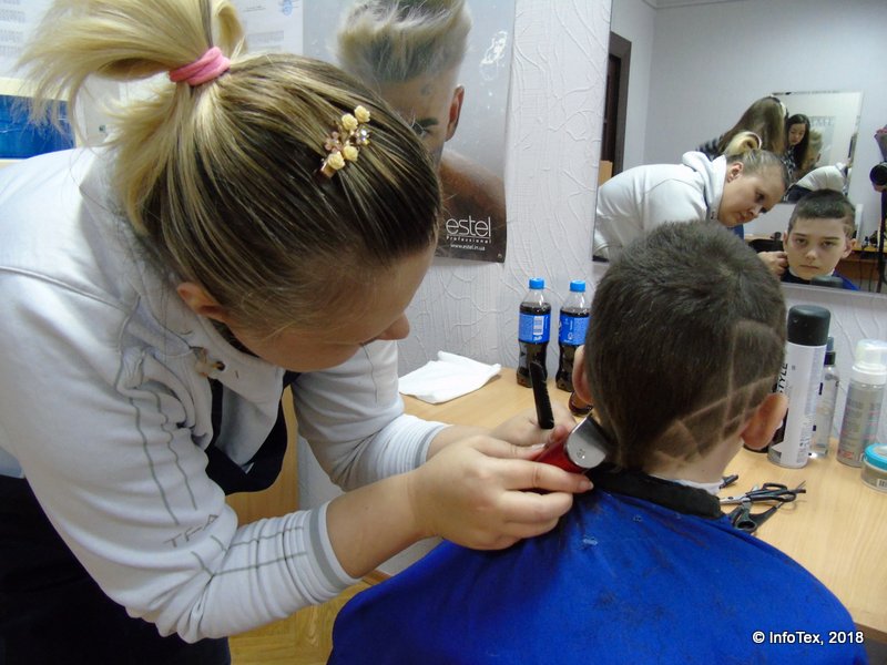 Курсы парикмахера Полтава - hair tattoo для детей