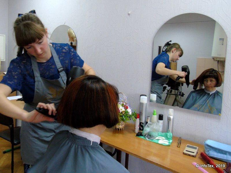 Курсы парикмахеров Полтава - выпускница ИнфоТеха Марина Гурай